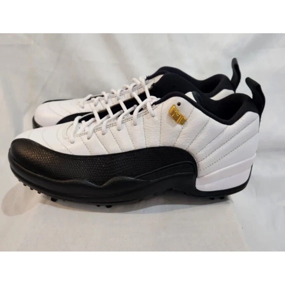 Nike air Jordan 12 taxi golf shoes